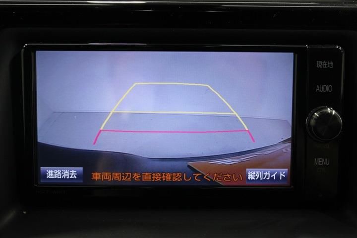 Toyota VOXY 2018 6396693-2