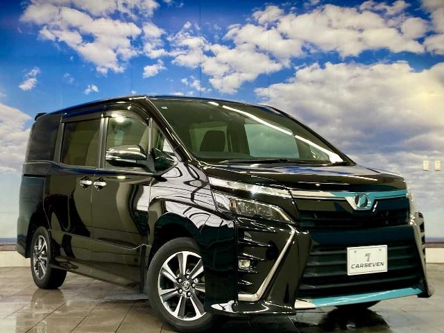 Toyota VOXY 2018 6398339-3