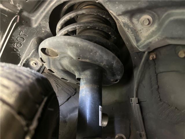Toyota VOXY 2018 6398887-10