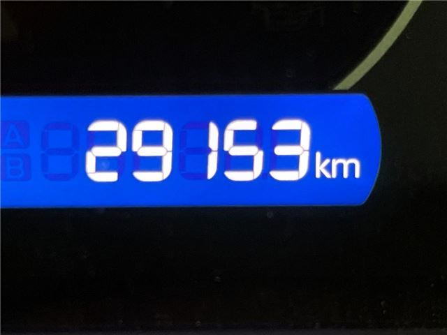 Toyota VOXY 2018 6398887-2