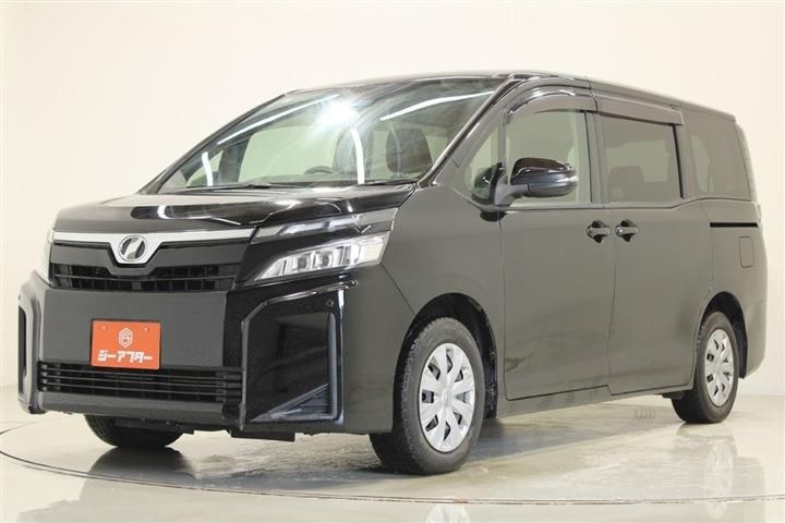 Toyota VOXY 2017 6399244-9