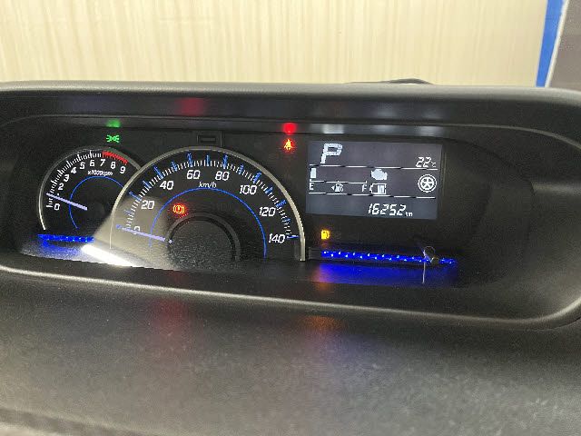 Suzuki WAGON R 2020 6379599-7