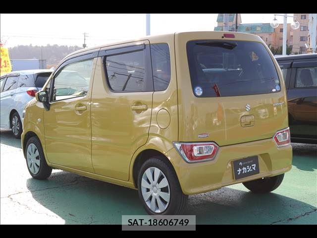 Suzuki WAGON R 2019 6380219-5
