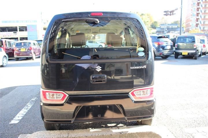 Suzuki WAGON R 2018 6381175-7