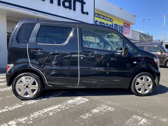 Suzuki WAGON R 2017 6382478-5