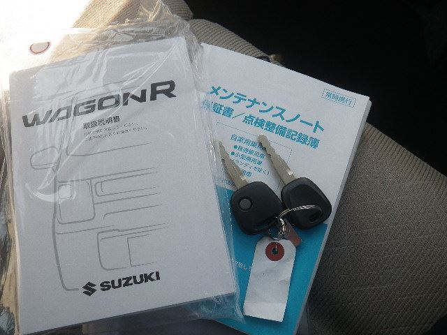 Suzuki WAGON R 2017 6382772-9