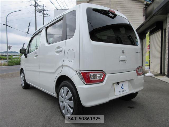 Suzuki WAGON R 2017 6383087-2