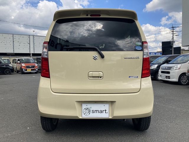 Suzuki WAGON R 2016 6384839-7