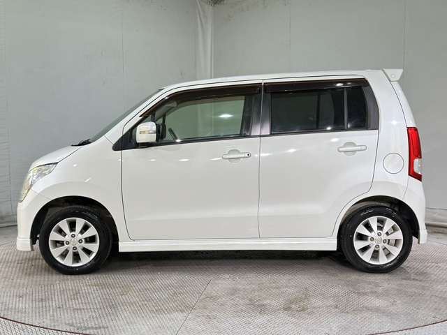 Suzuki WAGON R 2012 6389900-7