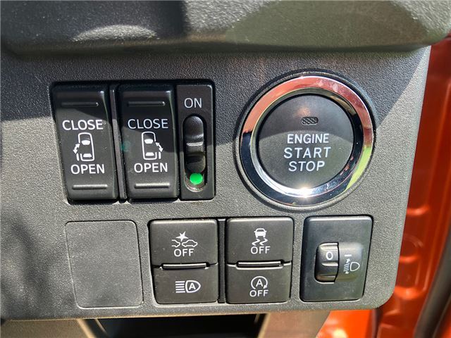 Daihatsu WAKE 2022 6420283-4