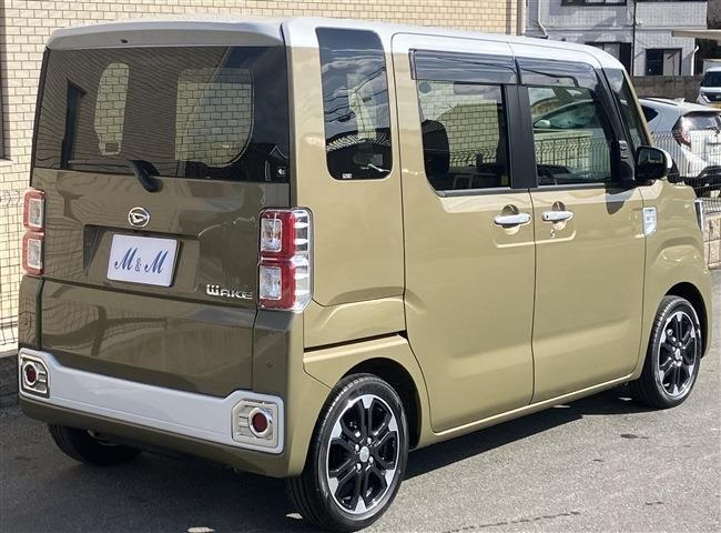 Daihatsu WAKE 2022 6420403-1