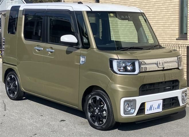 Daihatsu WAKE 2022 6420403-3