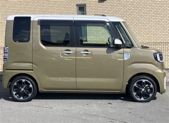 Daihatsu WAKE 2022 6420403-7