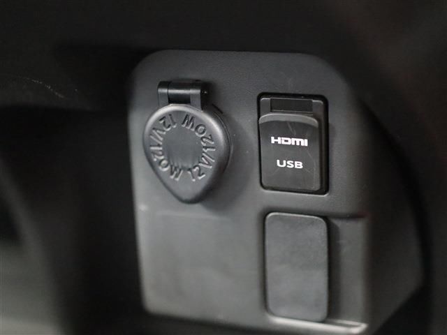 Daihatsu WAKE 2021 6420521-4