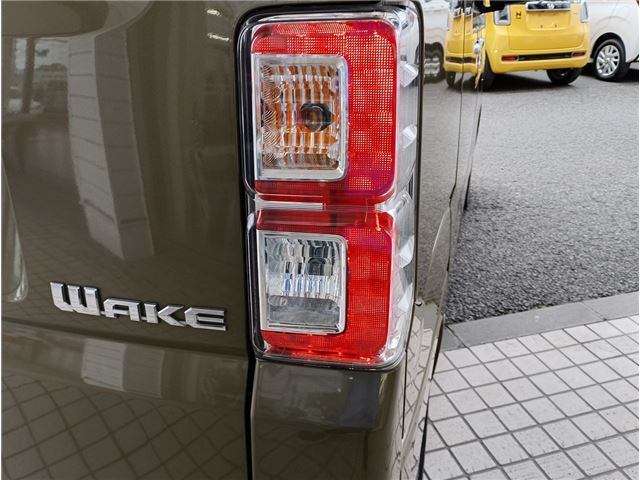 Daihatsu WAKE 2021 6420523-3