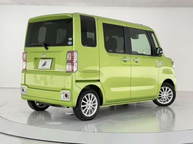 Daihatsu WAKE 2018 6421962-1