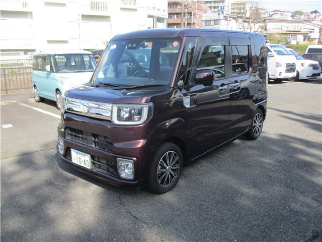 Daihatsu WAKE 2018 6422053-0