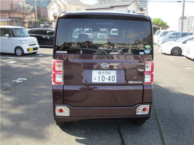 Daihatsu WAKE 2018 6422053-1