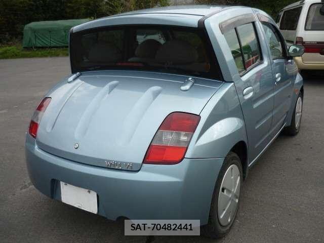 Toyota WILL VI 2000 6399815-1