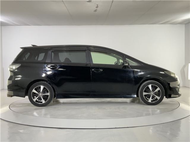 Toyota WISH 2015 6400253-7