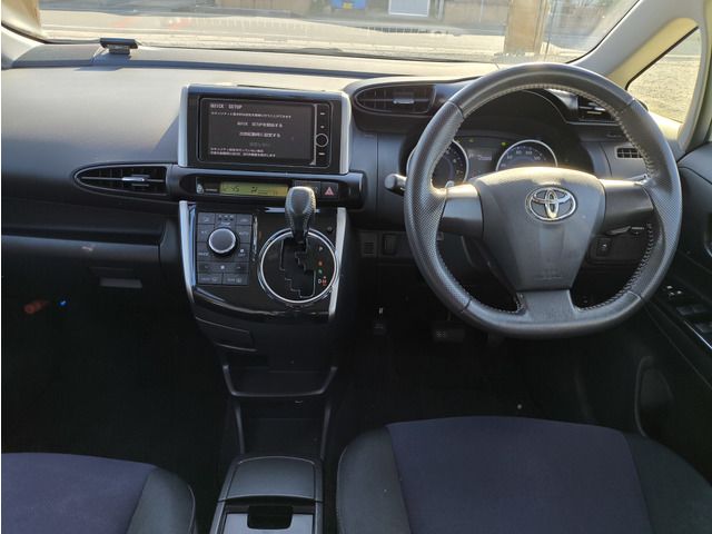 Toyota WISH 2012 6401049-2