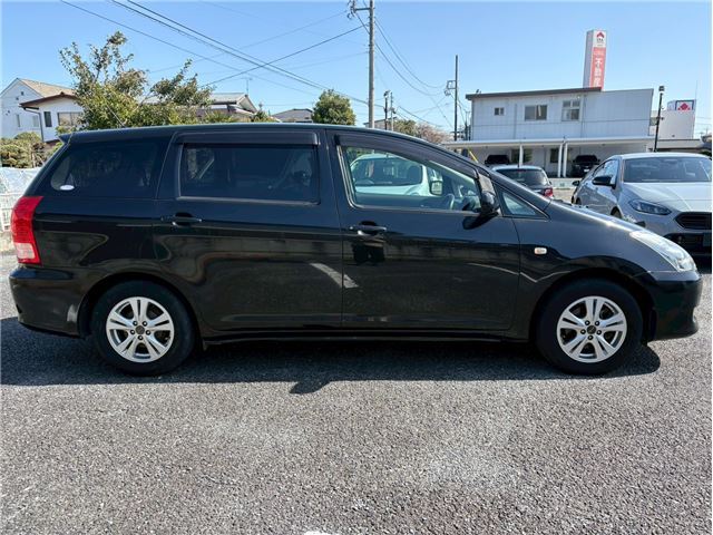 Toyota WISH 2007 6401981-7