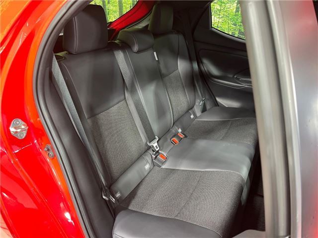 Toyota YARIS 2025 6402235-8