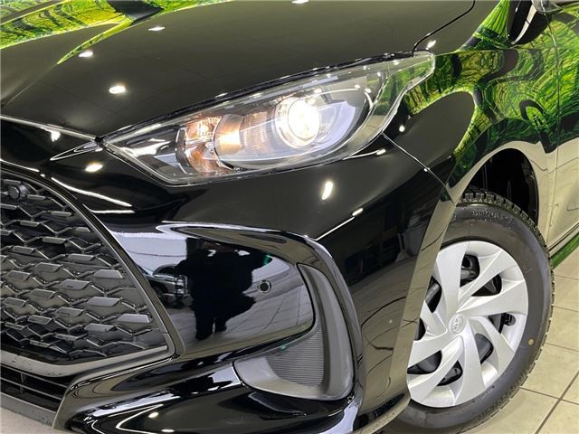 Toyota YARIS 2024 6402702-9