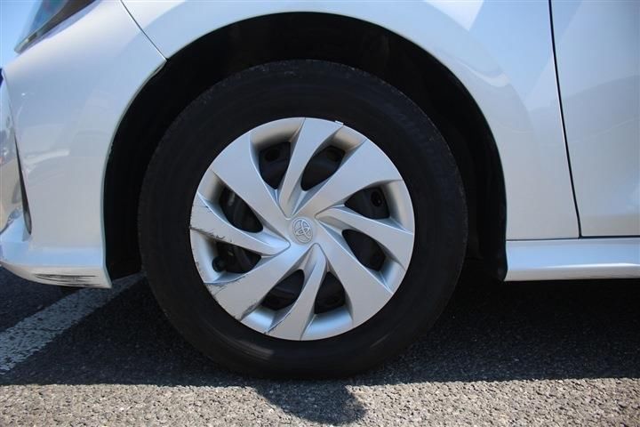 Toyota YARIS 2024 6402738-9