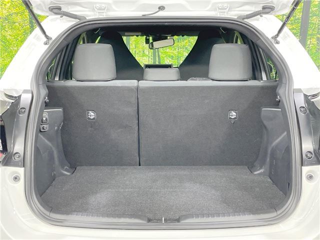 Toyota YARIS 2023 6404090-8