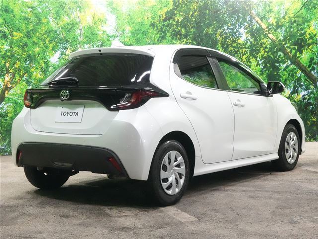 Toyota YARIS 2022 6405441-10