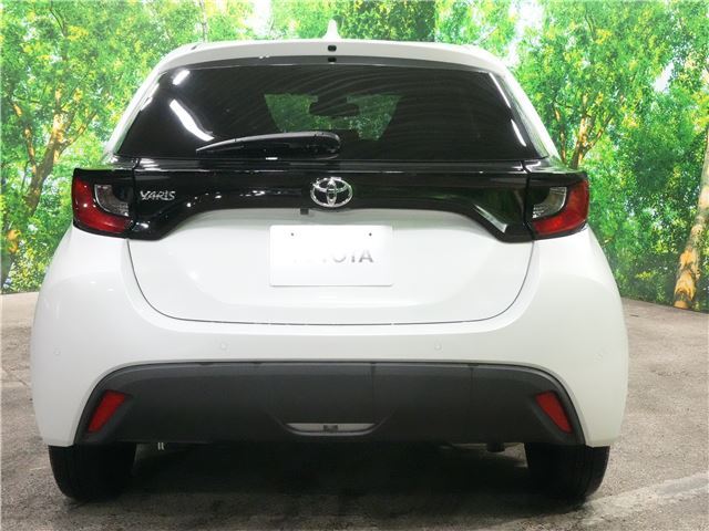 Toyota YARIS 2022 6405441-9