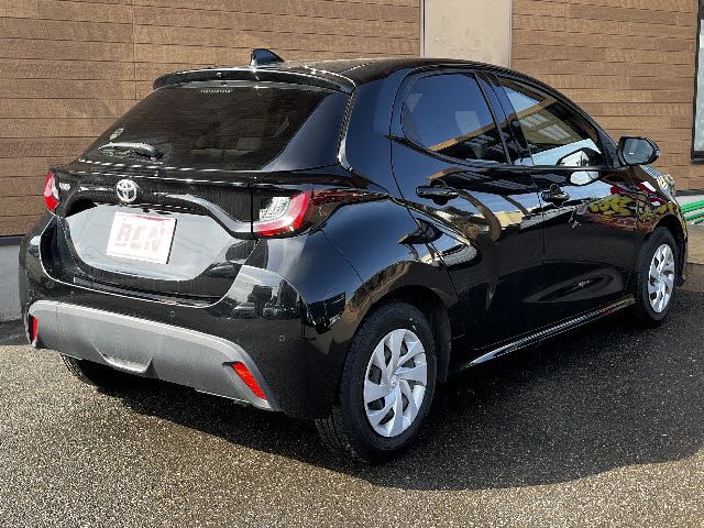 Toyota YARIS 2022 6405489-1