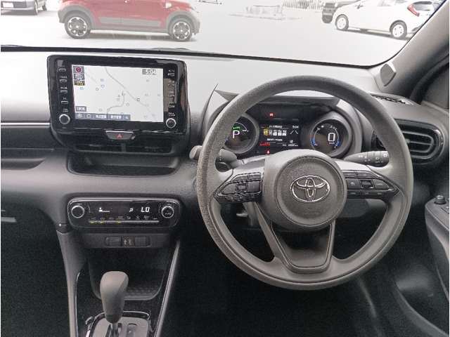 Toyota YARIS 2022 6405798-2