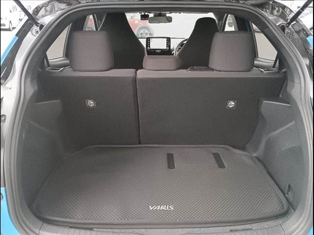 Toyota YARIS 2022 6405798-4