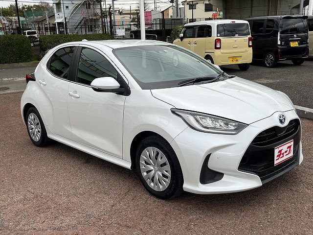 Toyota YARIS 2022 6405861-6