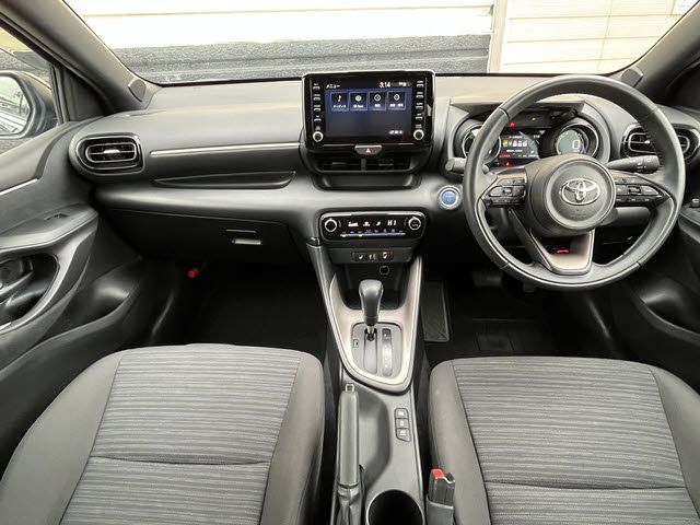 Toyota YARIS 2022 6405900-2