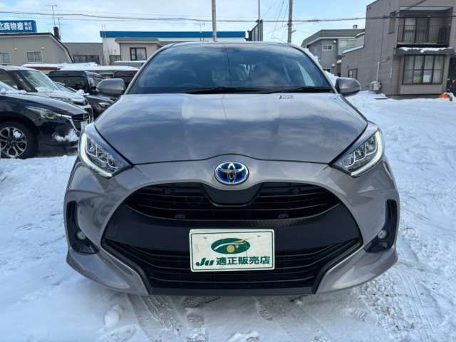 Toyota YARIS 2022 6405930-4