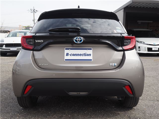 Toyota YARIS 2021 6407254-4
