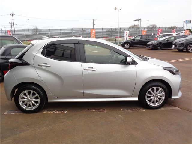 Toyota YARIS 2021 6407612-4