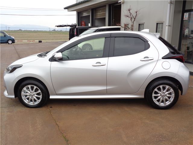 Toyota YARIS 2021 6407612-5