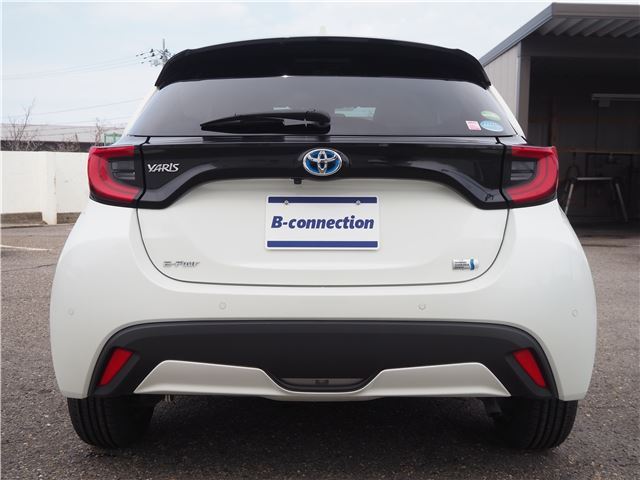Toyota YARIS 2021 6407681-4