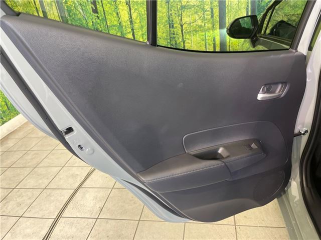 Toyota AQUA 2024 6467671-8