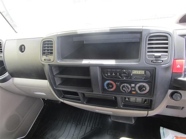 Nissan ATLAS 2019 6453837-10