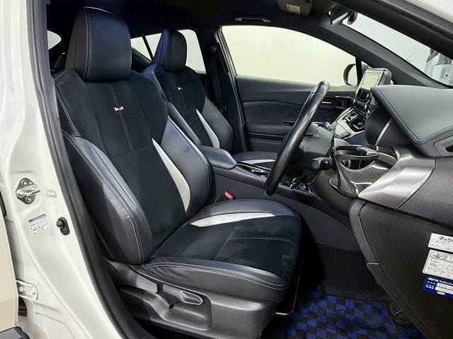 Toyota C-HR 2019 6468793-4
