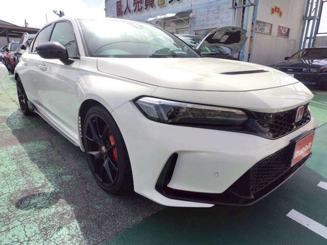 Honda CIVIC 2023 6472057-3