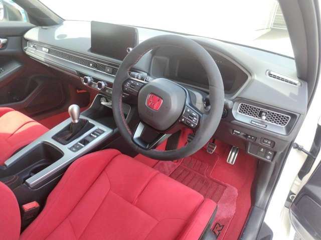 Honda CIVIC 2023 6472057-9