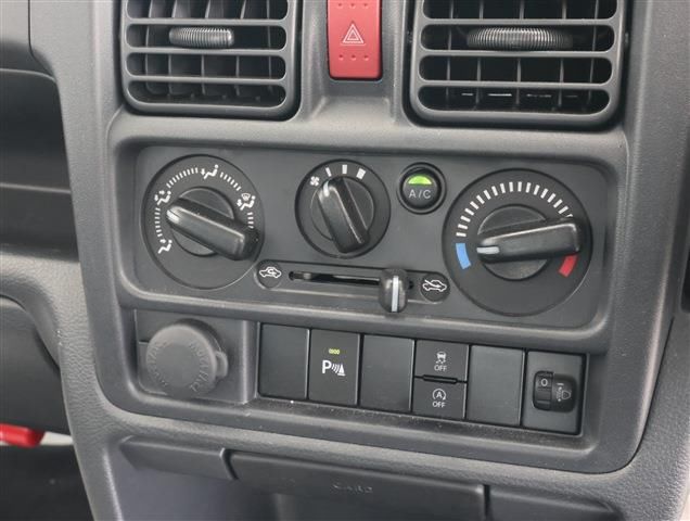 Nissan CLIPPER TRUCK 2024 6459708-9