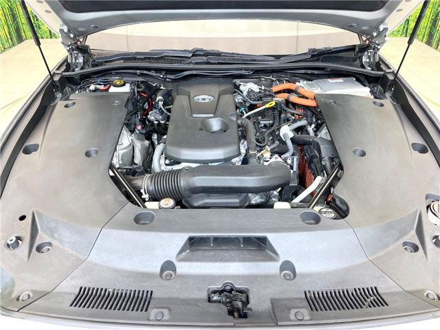 Toyota CROWN HYBRID 2018 6443159-4