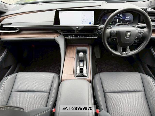 Toyota CROWN 2024 6473524-8